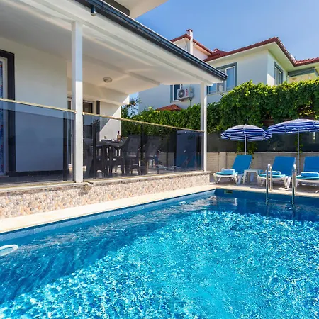 Azalea 2 Villa